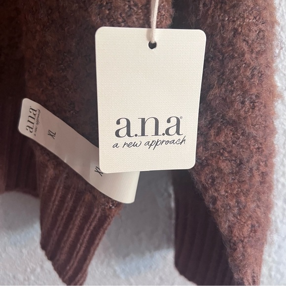 a.n.a Rich Brown Crew Neck Sweater - Picture 4 of 5